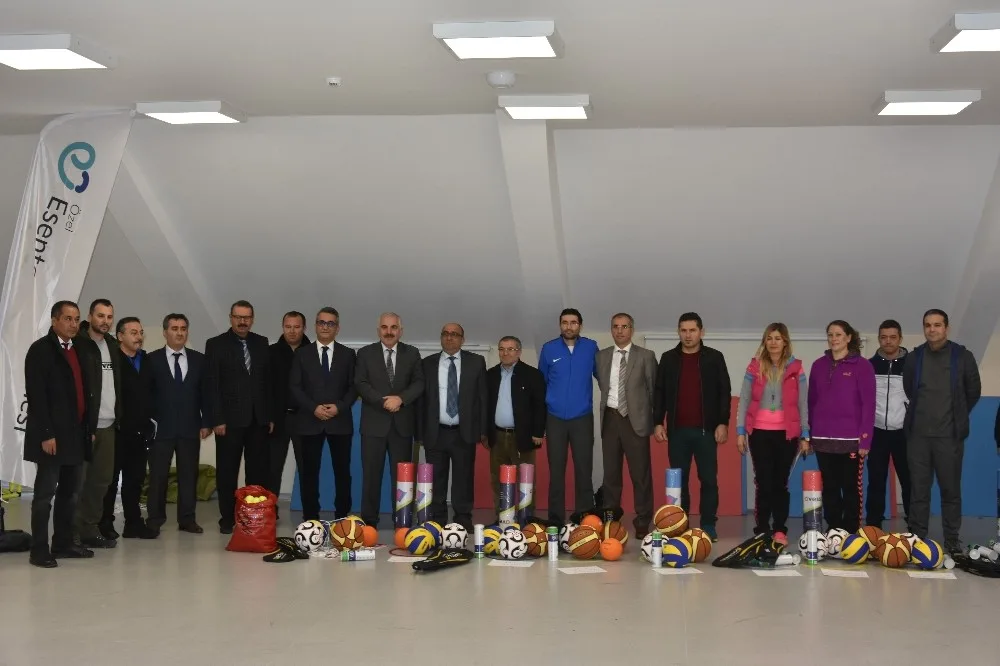 Esentepe Hastanesinden Eğitime Büyük Destek