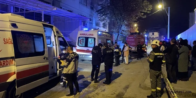 Eşiyle kavga eden kişi evini yaktı