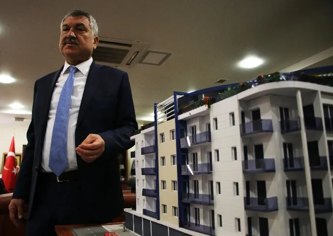 Evimi Değerinin Altında İstimlak Ediyorlar Diyen Kadına Başkan Karalardan Tepki