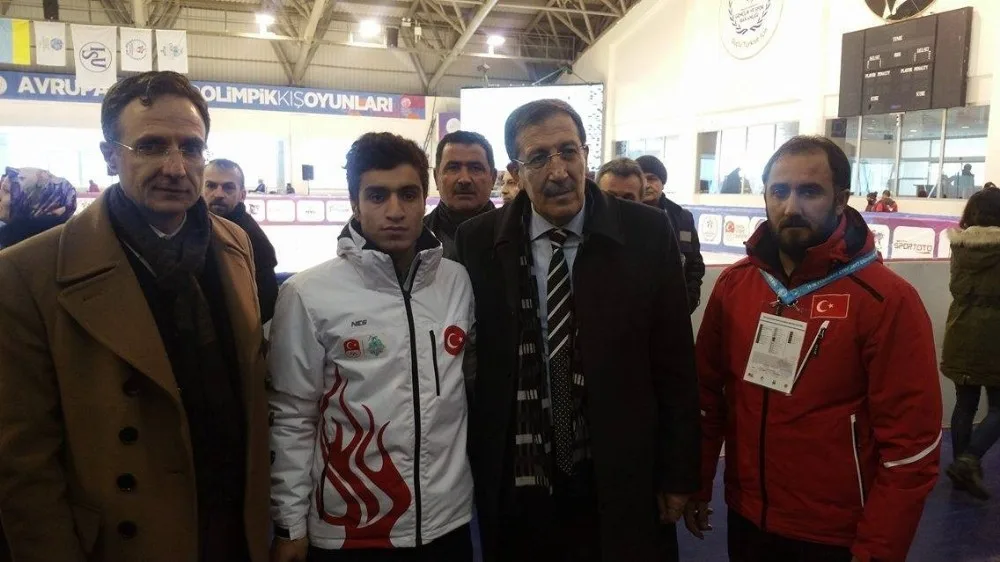 Eyofda Palandöken Belediyesi Rüzgarları Esiyor