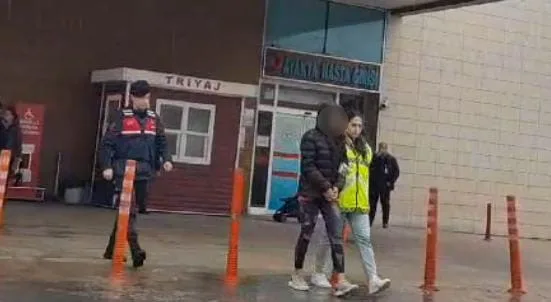 İnegöl'de uyuşturucu ticareti yapan kadın gözaltına alındı