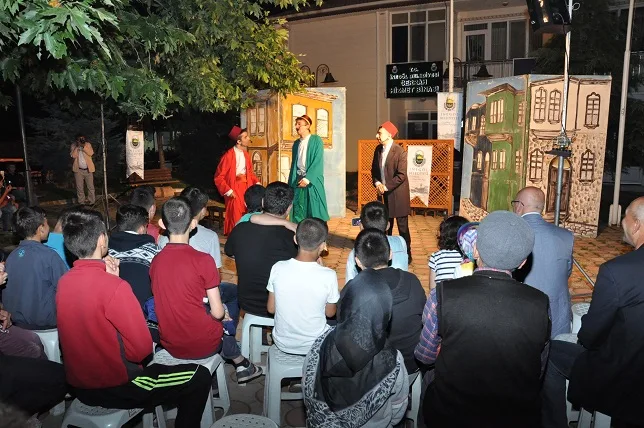 Cerrah’ta “Çömlek” izlenime sunuldu