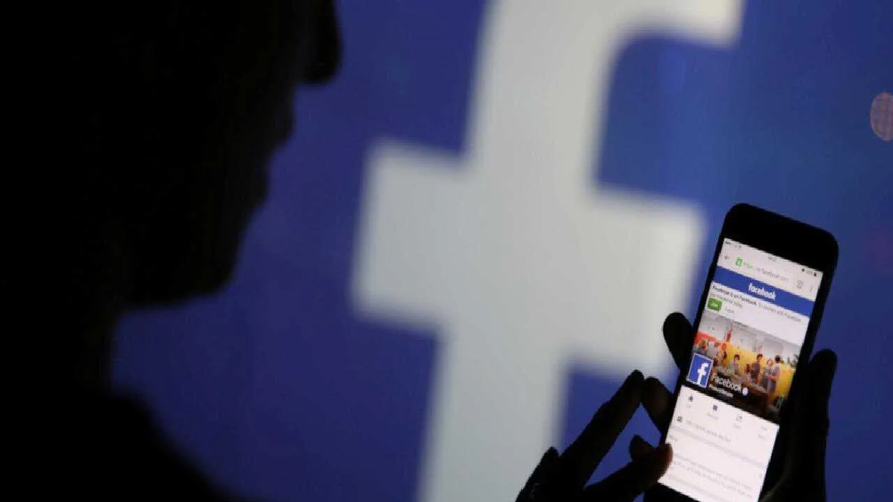 Facebook isim değişikliğine gidiyor