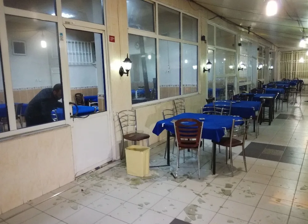 Fatihte Kahvehanedeki Gruba Silahlı Saldırı: 5 Yaralı