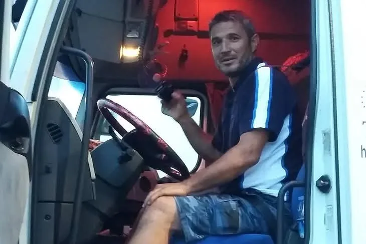 Aracında ölü bulundu