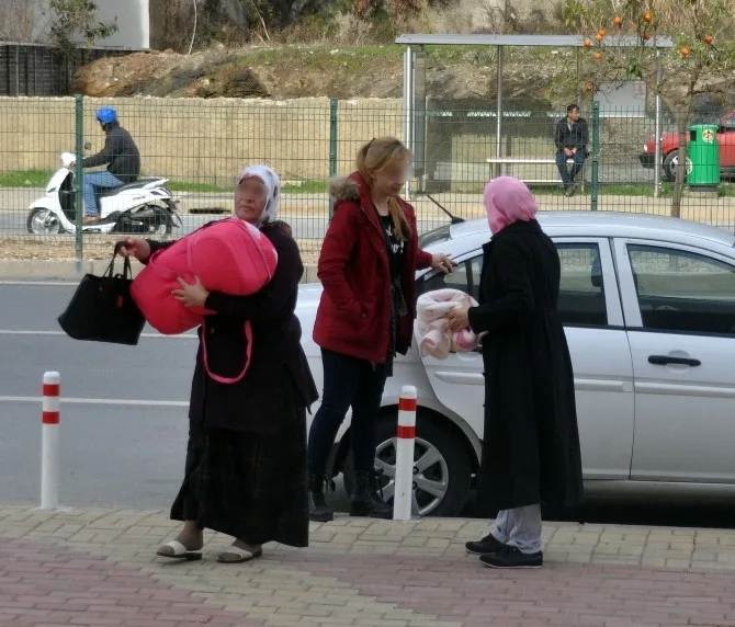 Fetöden Aranan Kadın Doğum Yaptığı Hastanede Gözaltına Alındı