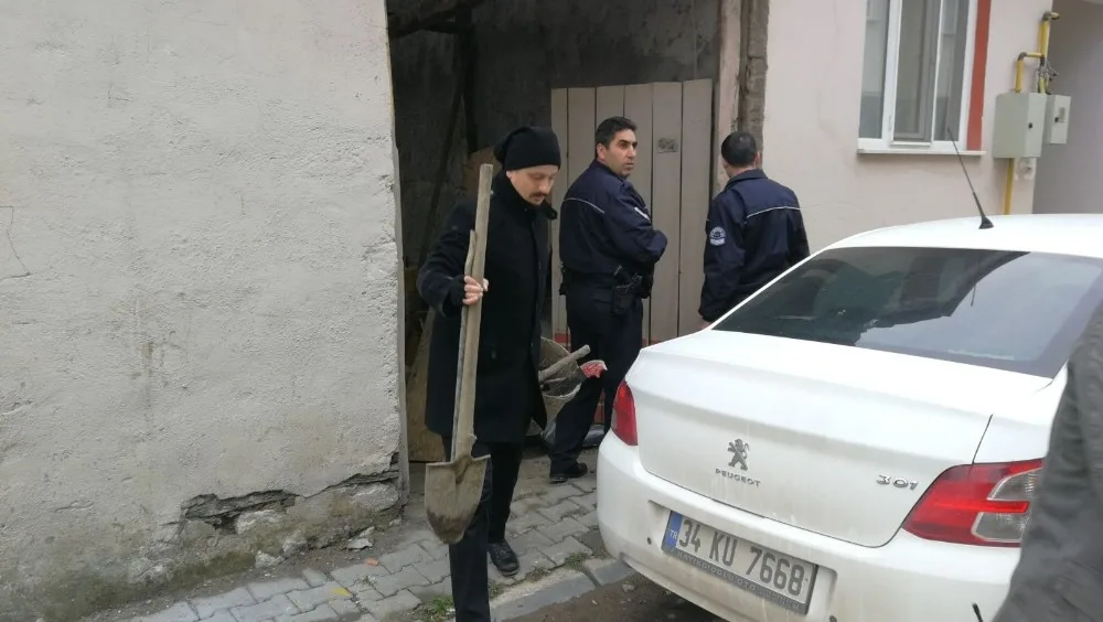 Fosseptik Çukuru Kazıyoruz Yalanına Polis Kanmadı