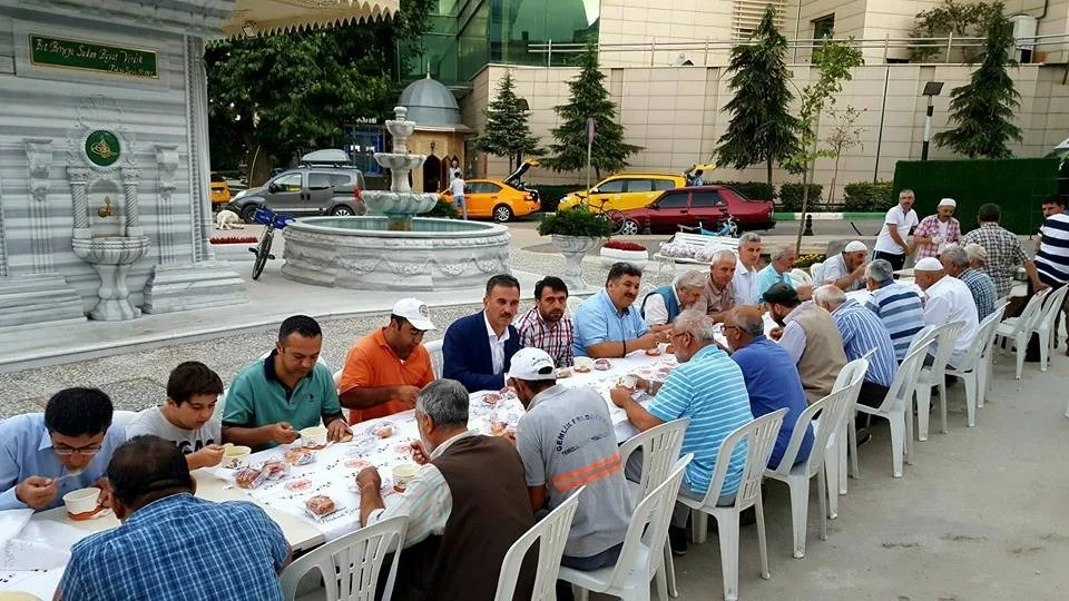 Gemlik Belediyesinden Çorba İkramı