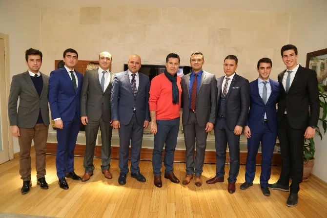 Genç Hakemlerden Başkan Kocadona Ziyaret