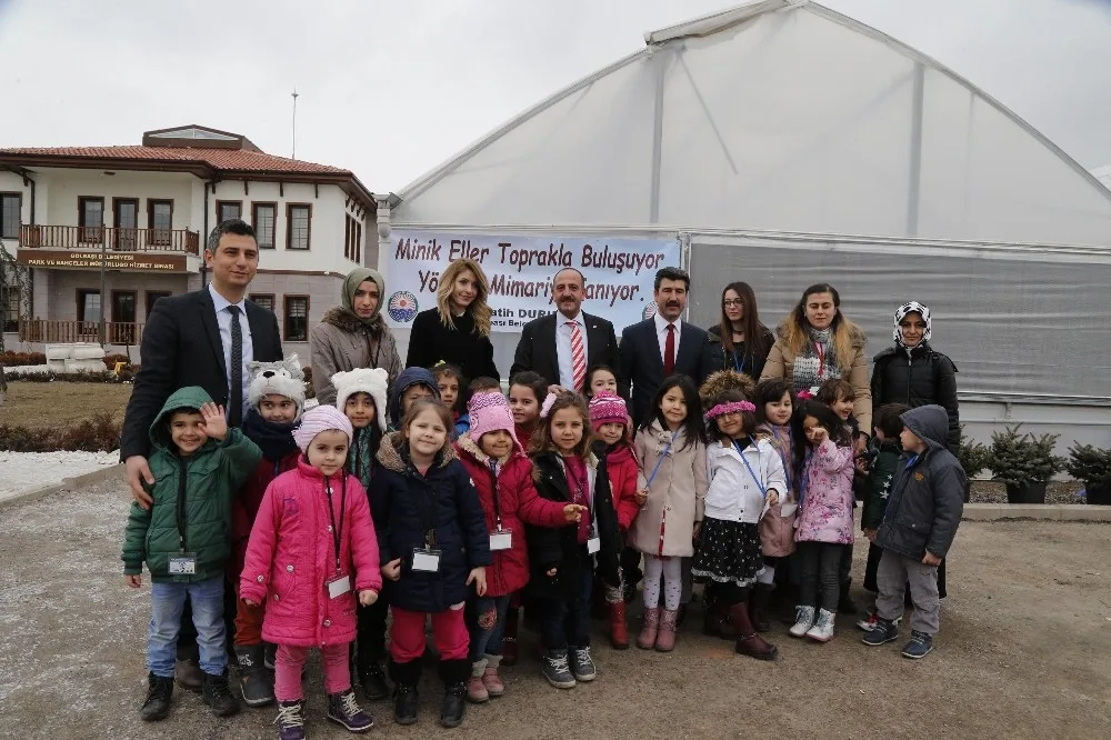 Gölbaşıda Minik Eller Toprakla Buluştu