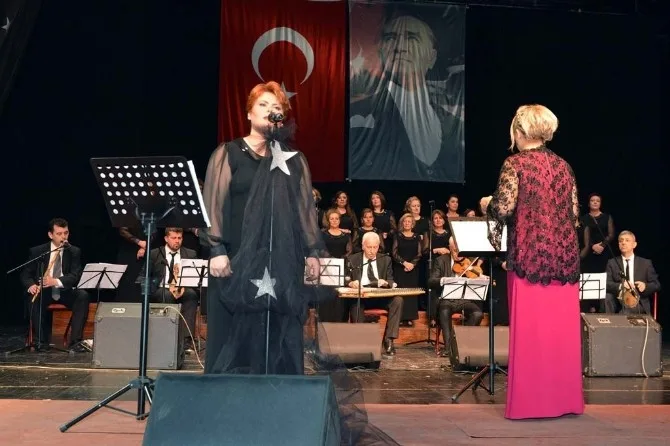 Gönülden Dile Şarkılar Konseri İlgi Gördü