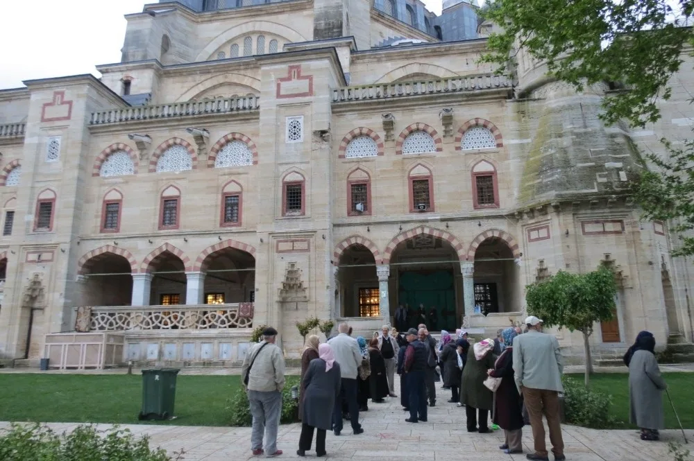 Halitpaşa Camii Cemaati Edirneyi Gezdi
