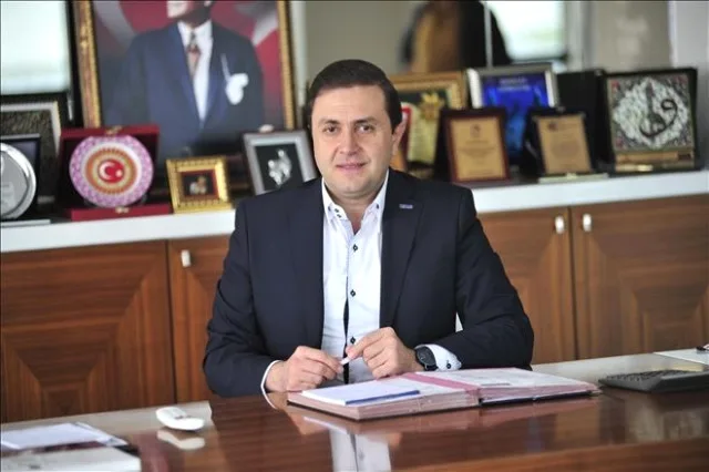 100 Metre içerisinde temiz bir yolumuz yok