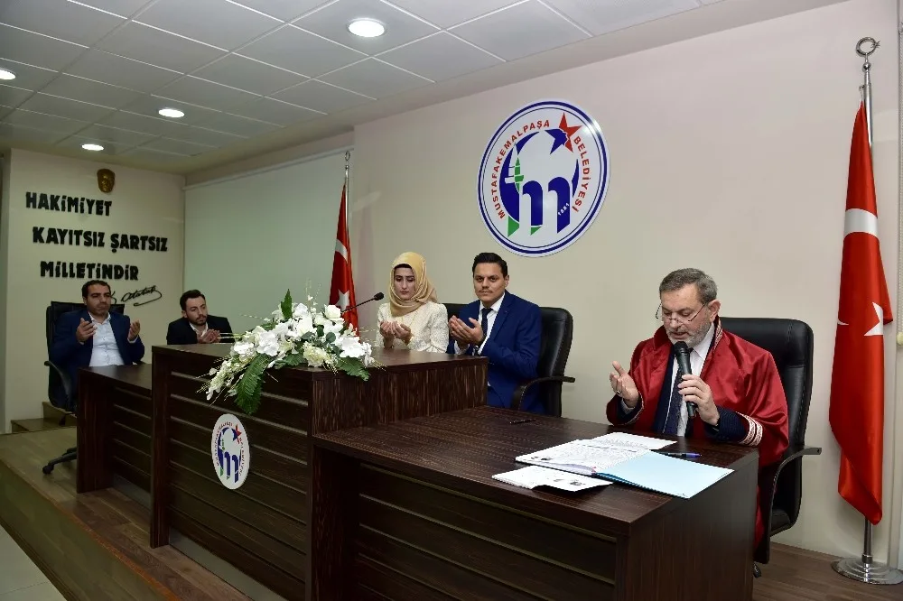 İlk Resmi Dini Nikah Mustafakemalpaşada Kıyıldı