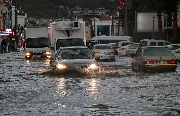 Tatilden dönecekler dikkat! 14 il için kritik uyarı geldi...