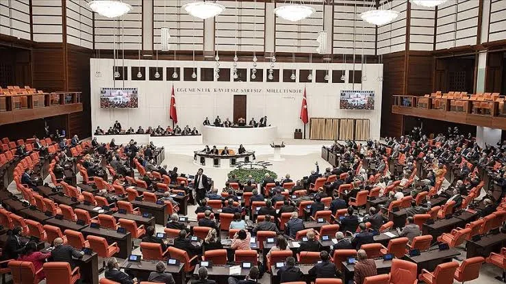 Alacakları ücret sosyal medyanın dilinde