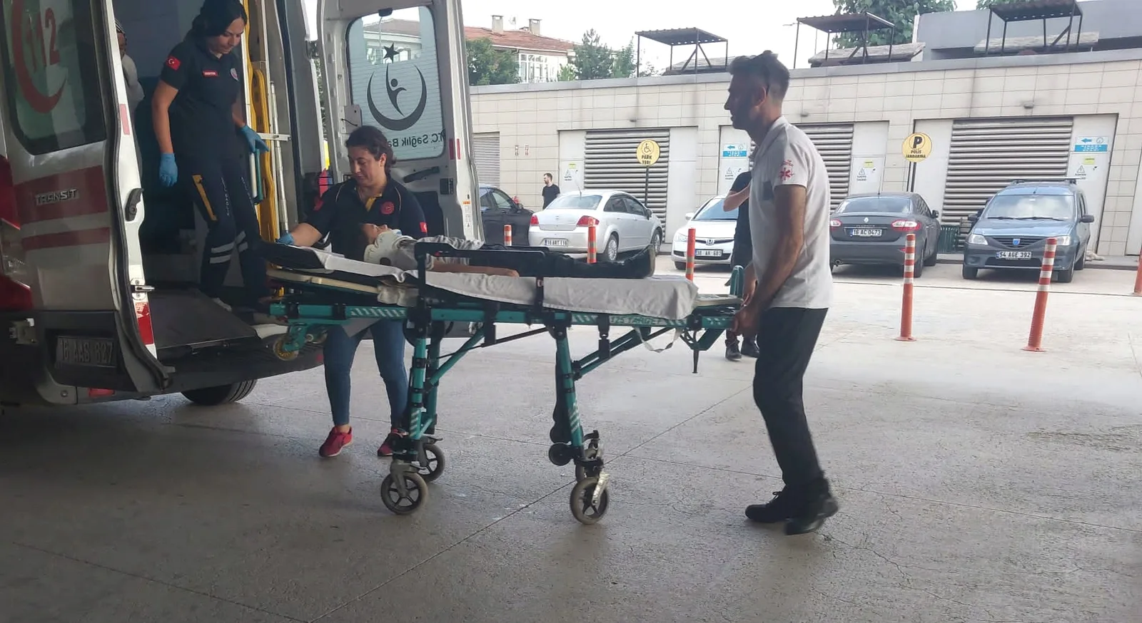 8 Yaşındaki çocuk kazada yaralandı