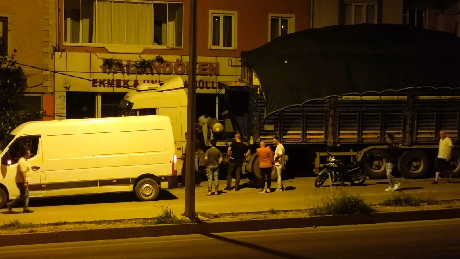 İnegöl'de sıcak dakikalar