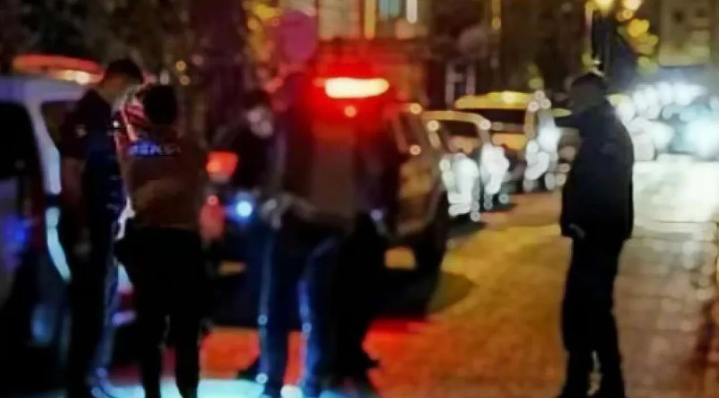 İnegöl'de Silahlı Kavga: Bir Kişi Bacağından Vuruldu, Şüpheli Kaçtı