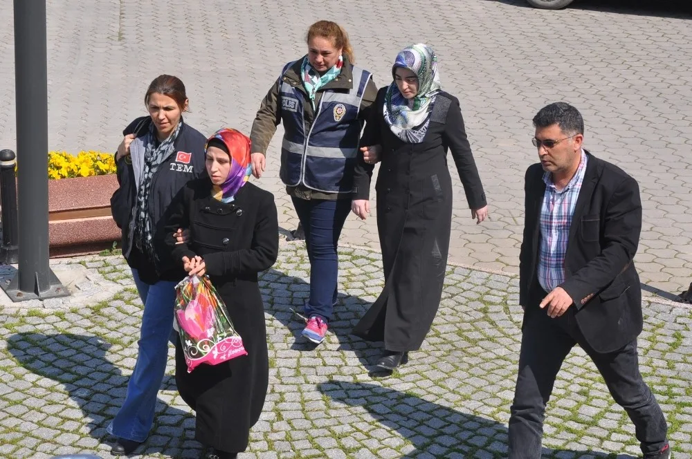 İnegölde Fetö Operasyonu 4 Gözaltı