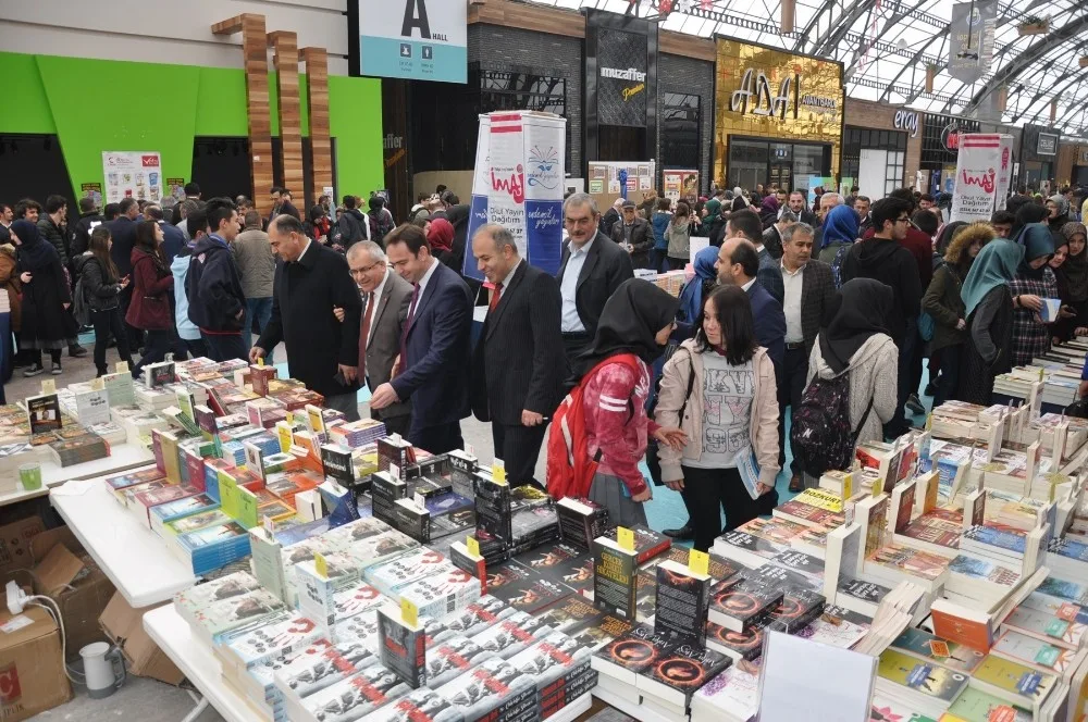 İnegölde Kitap Şöleni