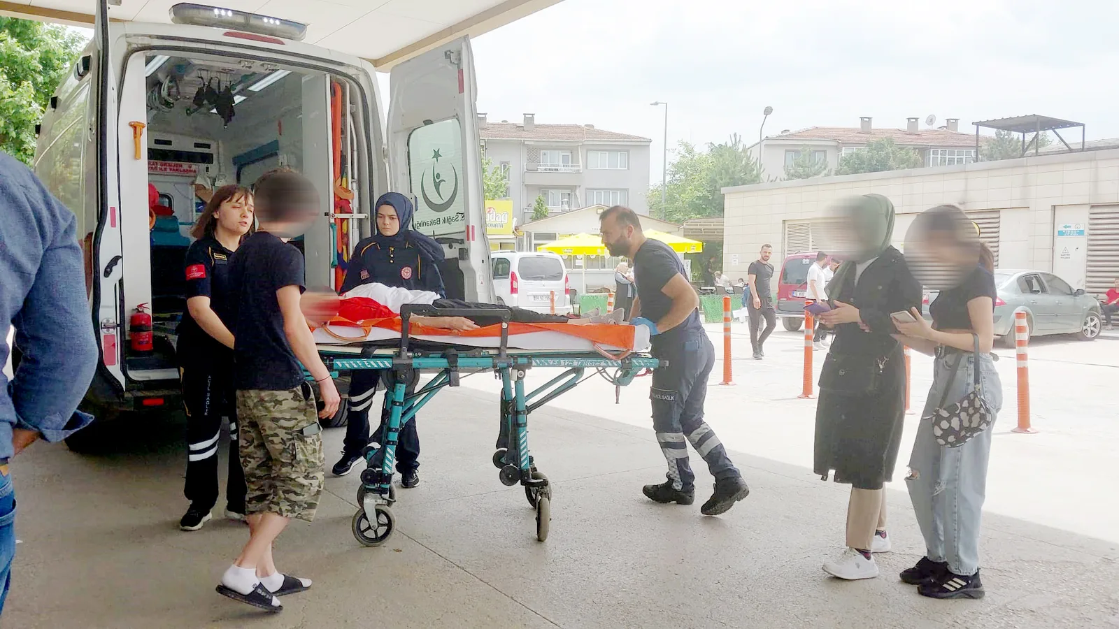 İlaç içerek canına kıymak istedi