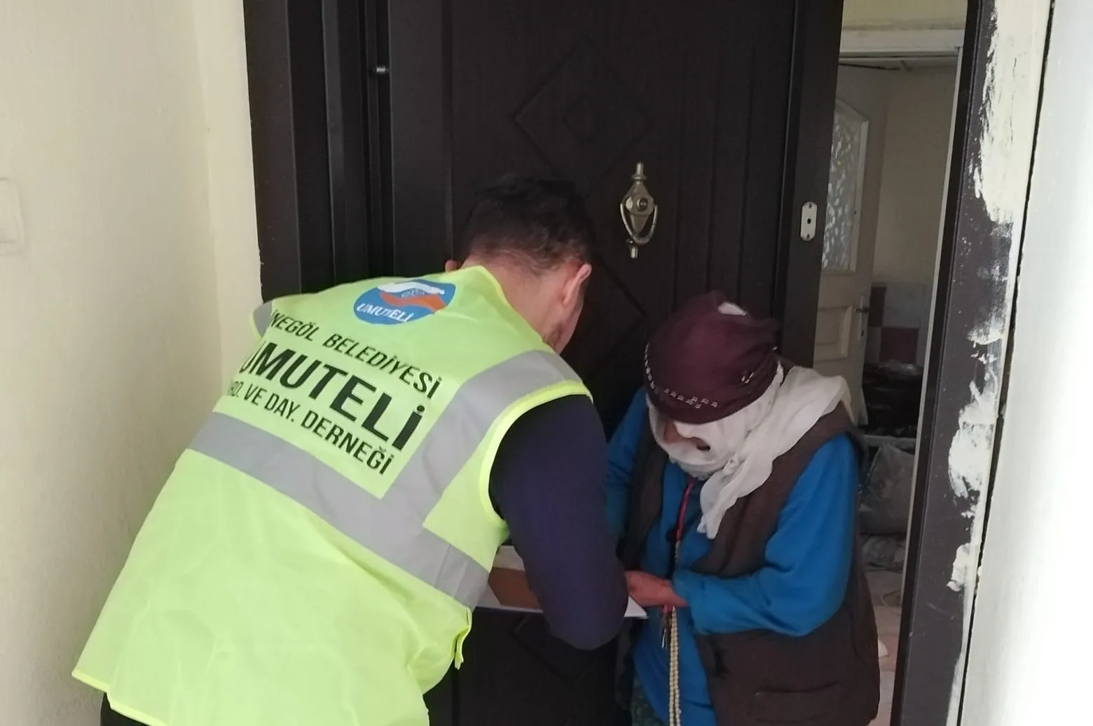 500 AİLEYE 1 MİLYONLUK ISINMA YARDIMI