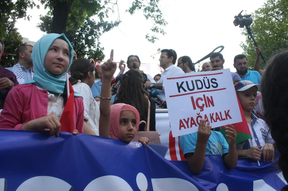 İsrailin Kudüs Kuşatması Bursada Protesto Edildi
