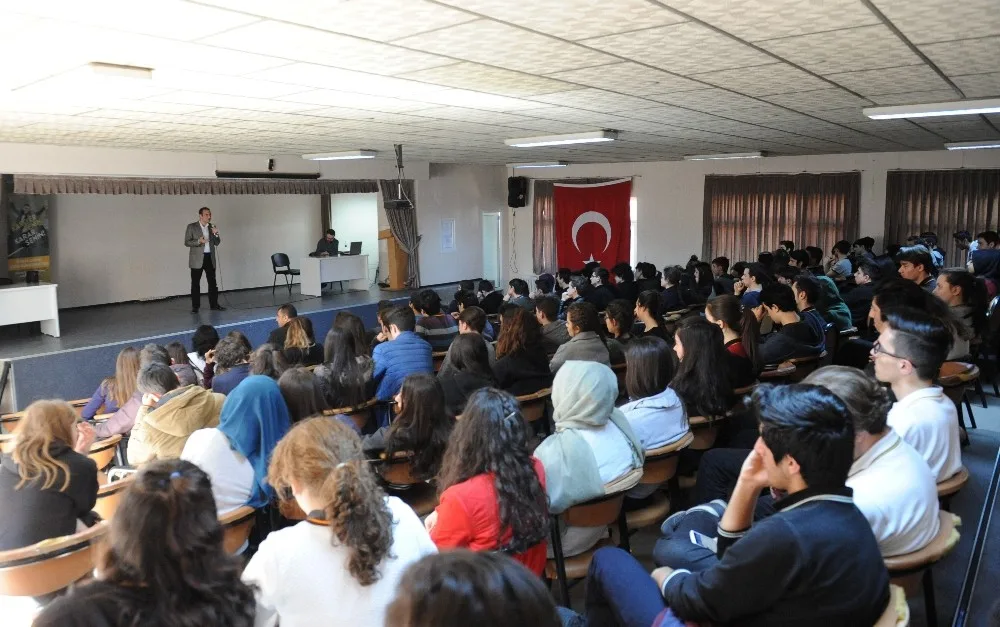 İstanbul Kemerburgaz Üniversitesinden, Bursalı Öğrencilere Meslek Eğitimi