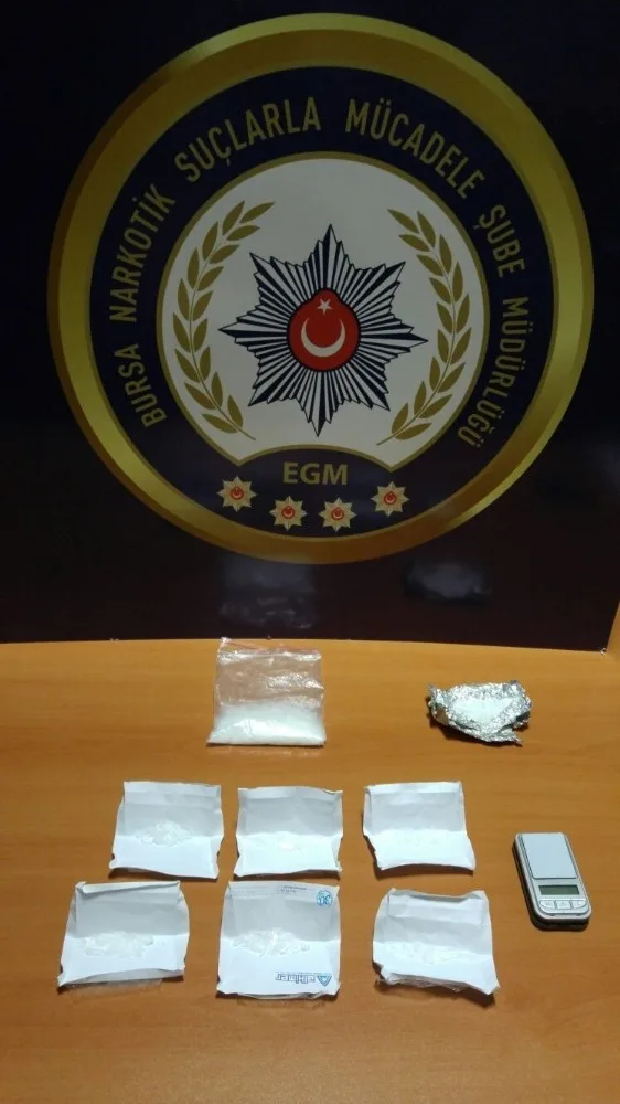 İstanbuldan Uyuşturucu Getirdiler, Terminalde Yakalandılar