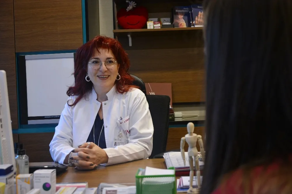 İstirahat İle Artan Mafsal Ağrıları Romatizma Habercisi