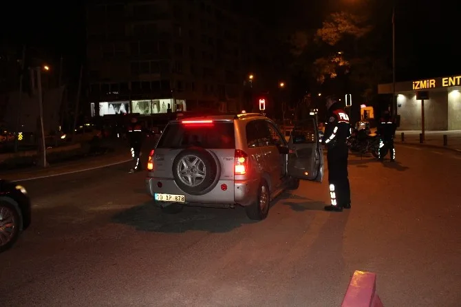 İzmirde Huzur Türkiye Operasyonu