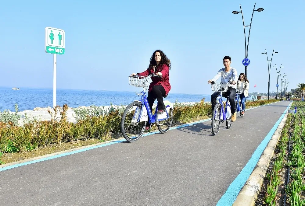 İzmirde Pedal Devrimi