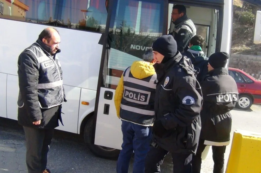 Kahramanmaraşta 24 Kişi Tutuklandı