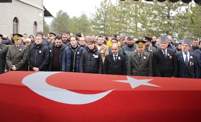 Kalp Krizi Sonu Hayatını Kaybeden Astsubay Askeri Törenle Uğurlandı