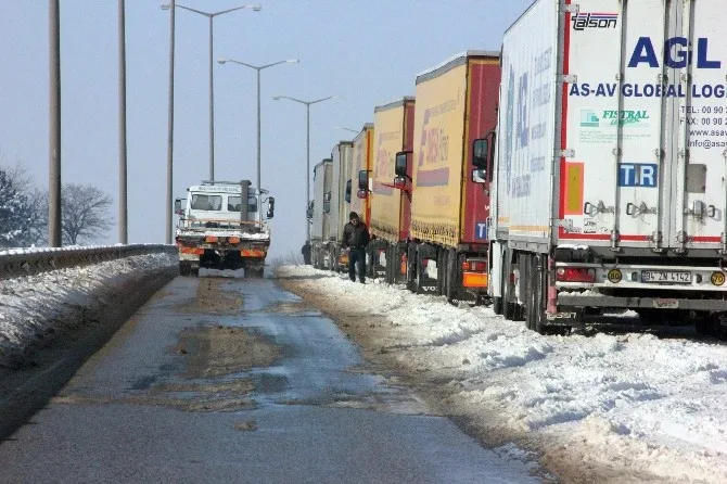Kapıkulede ‘Kar Kuyruğu Erimiyor