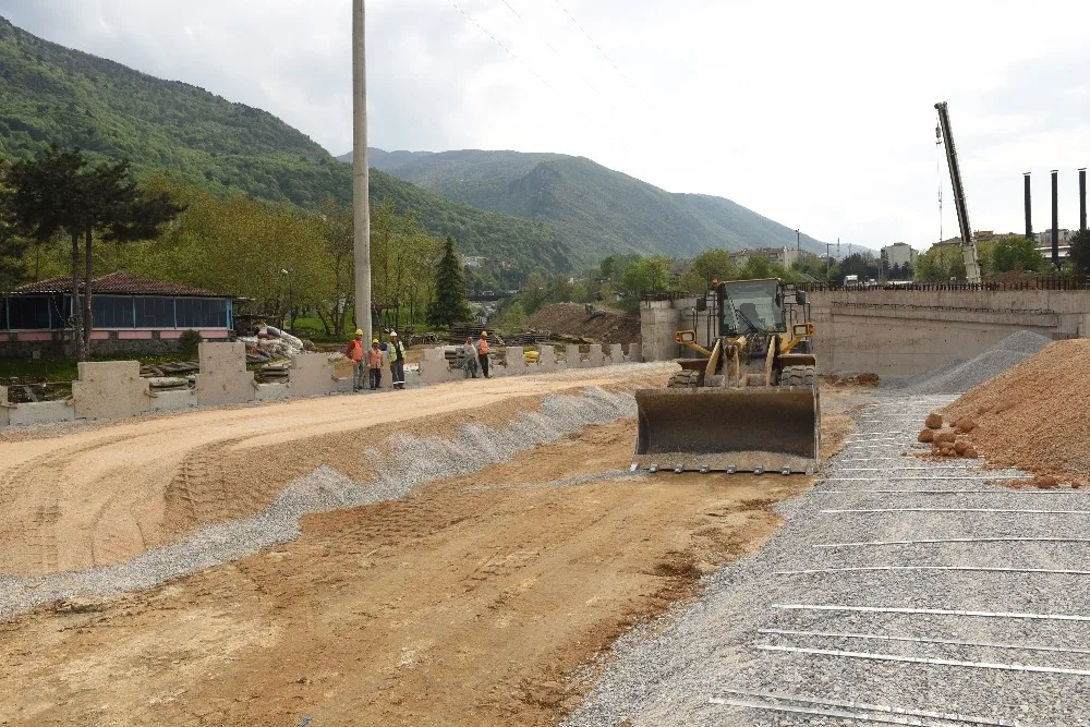 Kaplıkaya Köprüsü Yıldırımda Ulaşıma Nefes Aldıracak