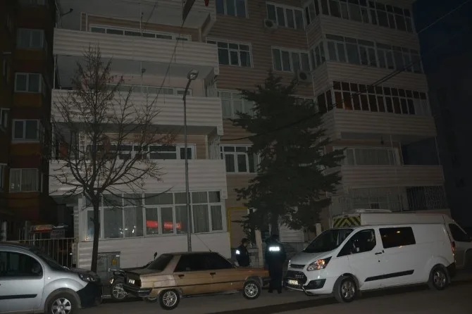 Karabükte Polis Memuru İntihar Etti