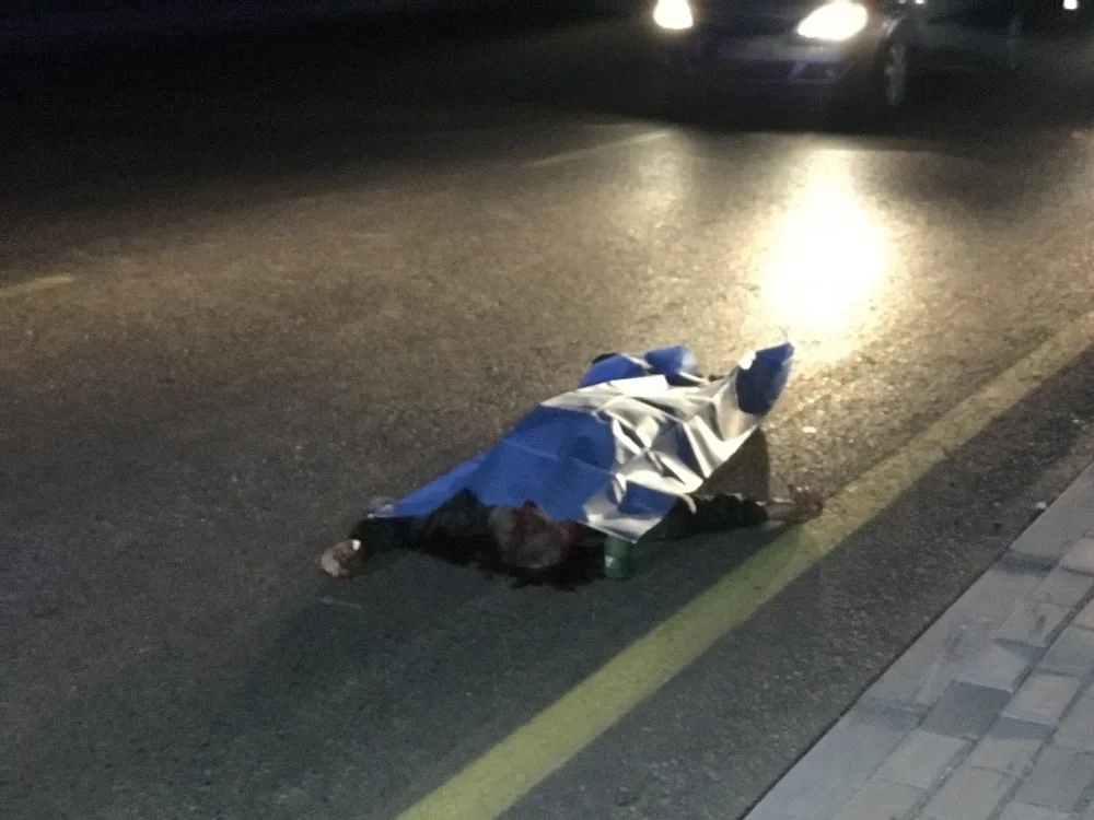 Karanlıkta Karşıdan Karşıya Geçerken Canından Oldu
