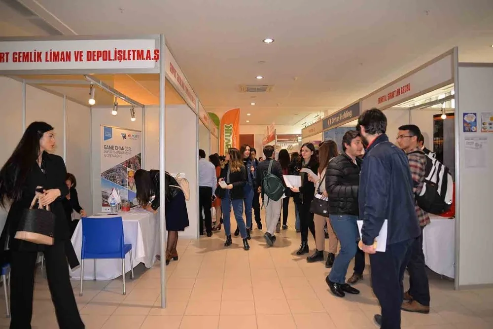 Kariyer Fuarına Büyük İlgi
