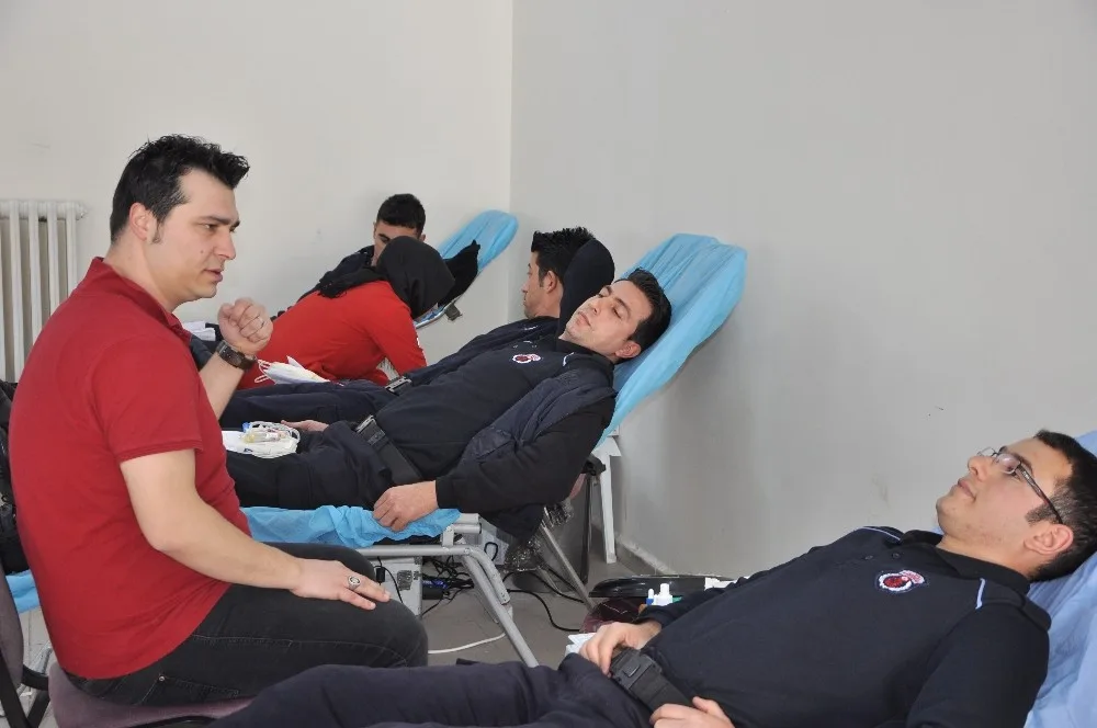 Kars Cezaevinde Kan Bağışı Kampanyası Düzenlendi