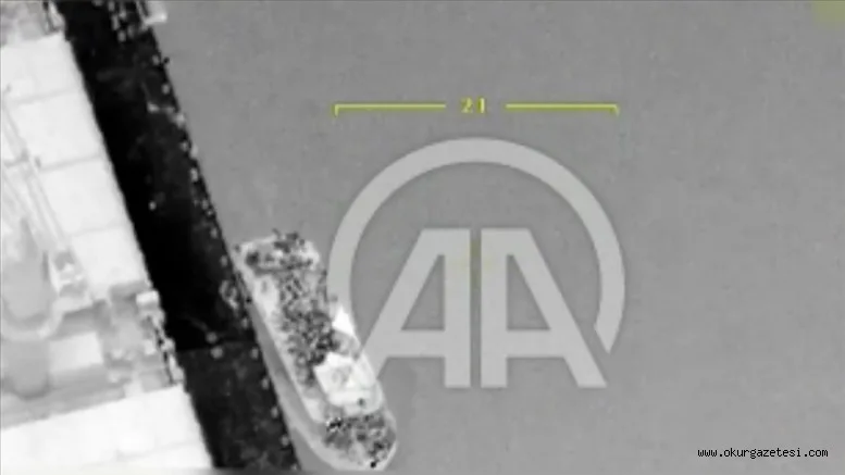 Kaş açıklarında bir bottan acil durum çağrısı gönderen 300 göçmen kurtarıldı