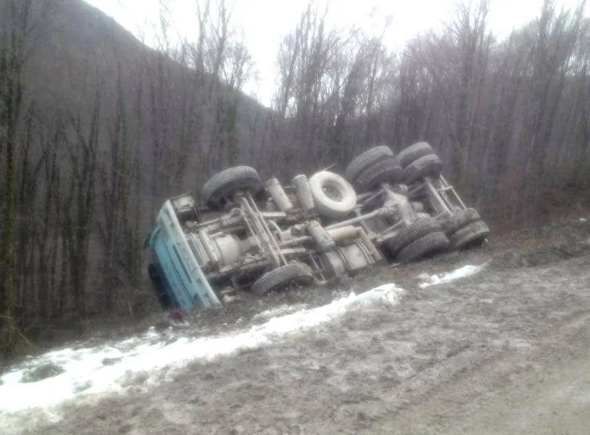 Kastamonuda İki Kamyon Çarpıştı: 1 Yaralı