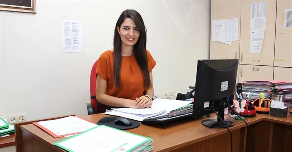 Katipti Avukat Oldu