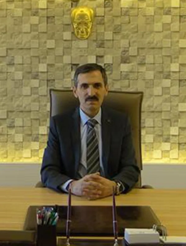 Kayısı Ağacını Kurutan Erik Koşnili Hastalığıyla Mücadele