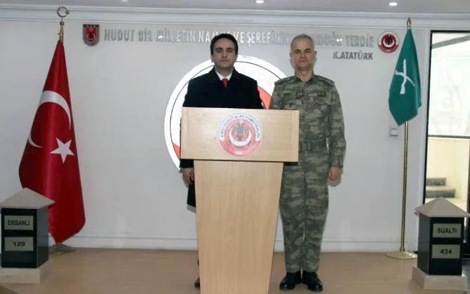 Kaymakam Dündardan Komutana İadeyi Ziyaret