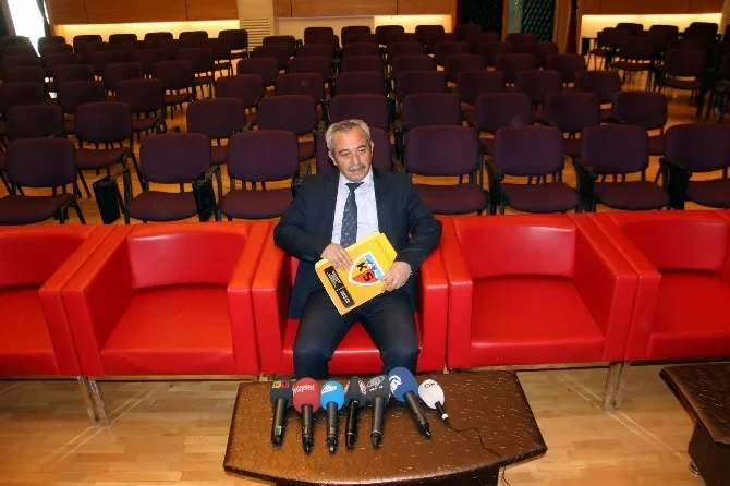 Kayserisporda Olağanüstü Genel Kurul Ertelendi