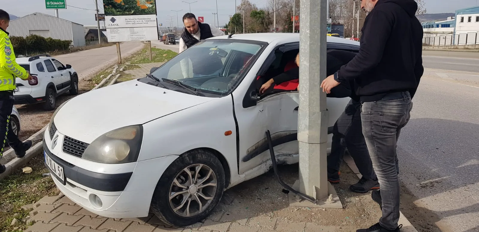 Korkutan kaza ucuz atlatıldı
