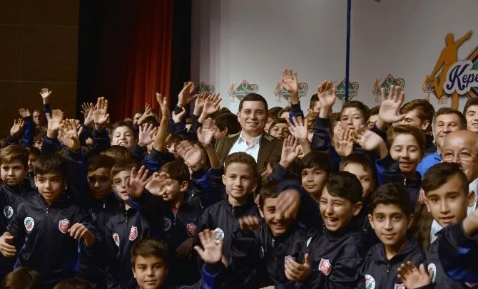 Kepezin Yıldızları Eğitim Ve Spor Projesi Kapsamında 300 Öğrencinin Katılacağı 2017 Eğitim Sezonu Törenle Açıldı.