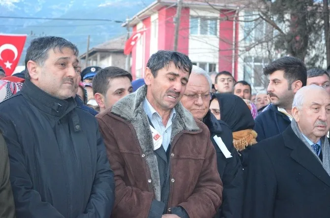 Kıbrısta Şehit Düşen Astsubay Çorumda Toprağa Verildi